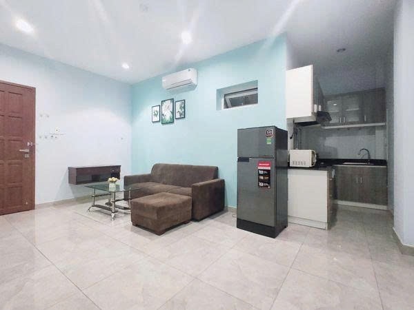 Phòng trọ 1 Phòng ngủ 25m2 tại PTC House 1 Cộng Hòa - Tân Bình - Phòng khách