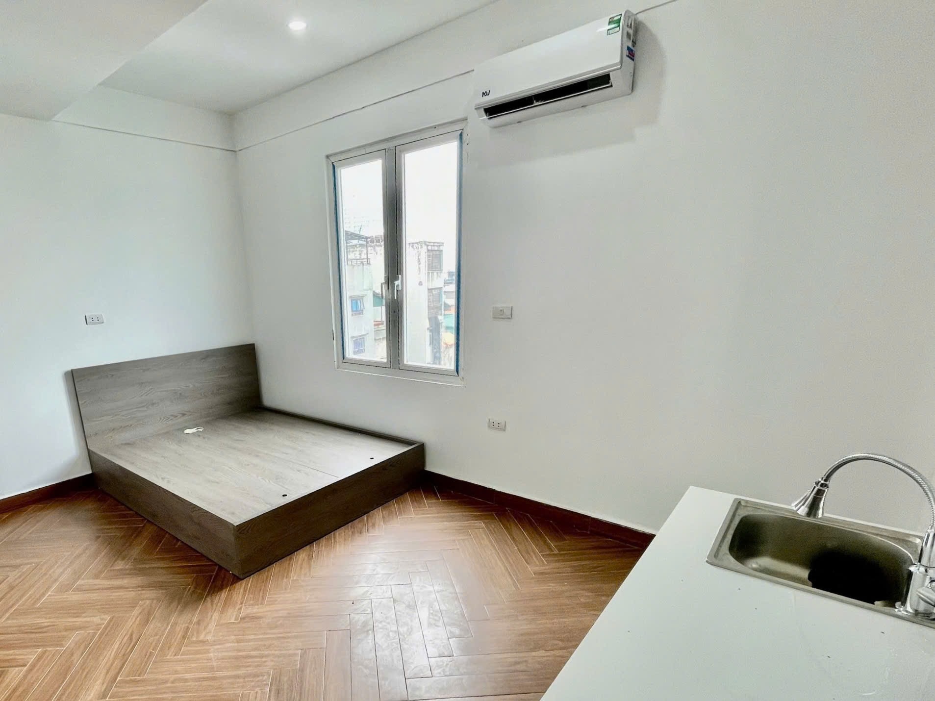 Phòng trọ DH House Cầu Giấy - Cầu Giấy - Phòng (*)