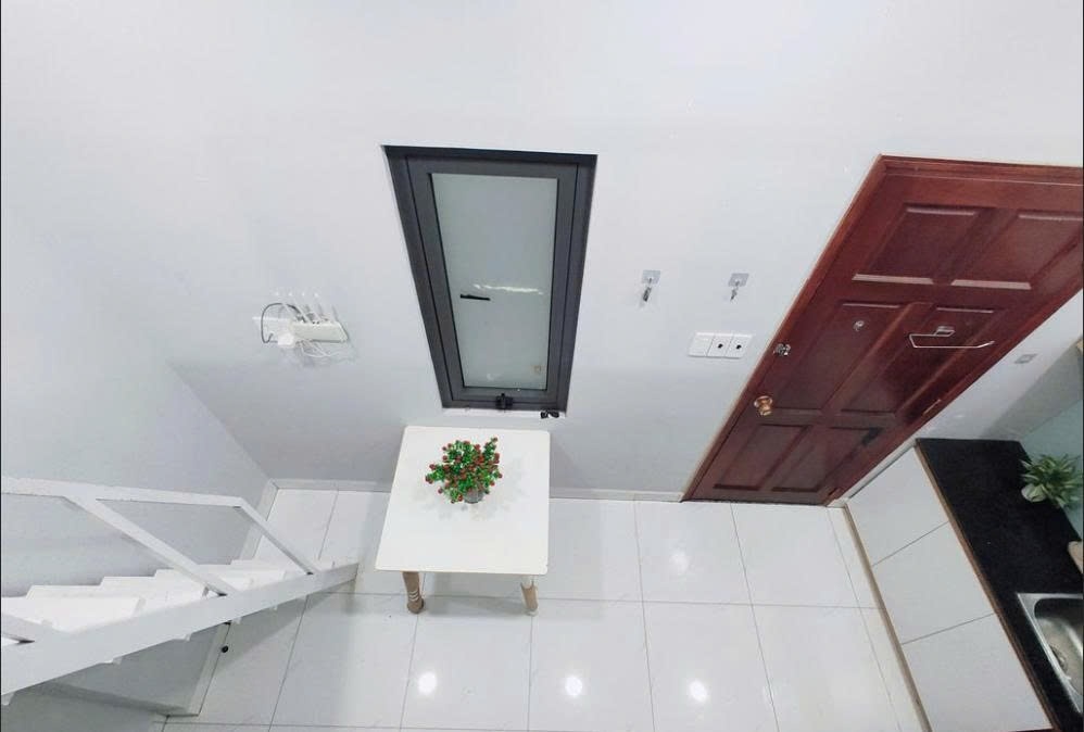 Phòng trọ Duplex 25m2 tại PTC House Trần Huy Liệu A - Phú Nhuận - Phòng khách