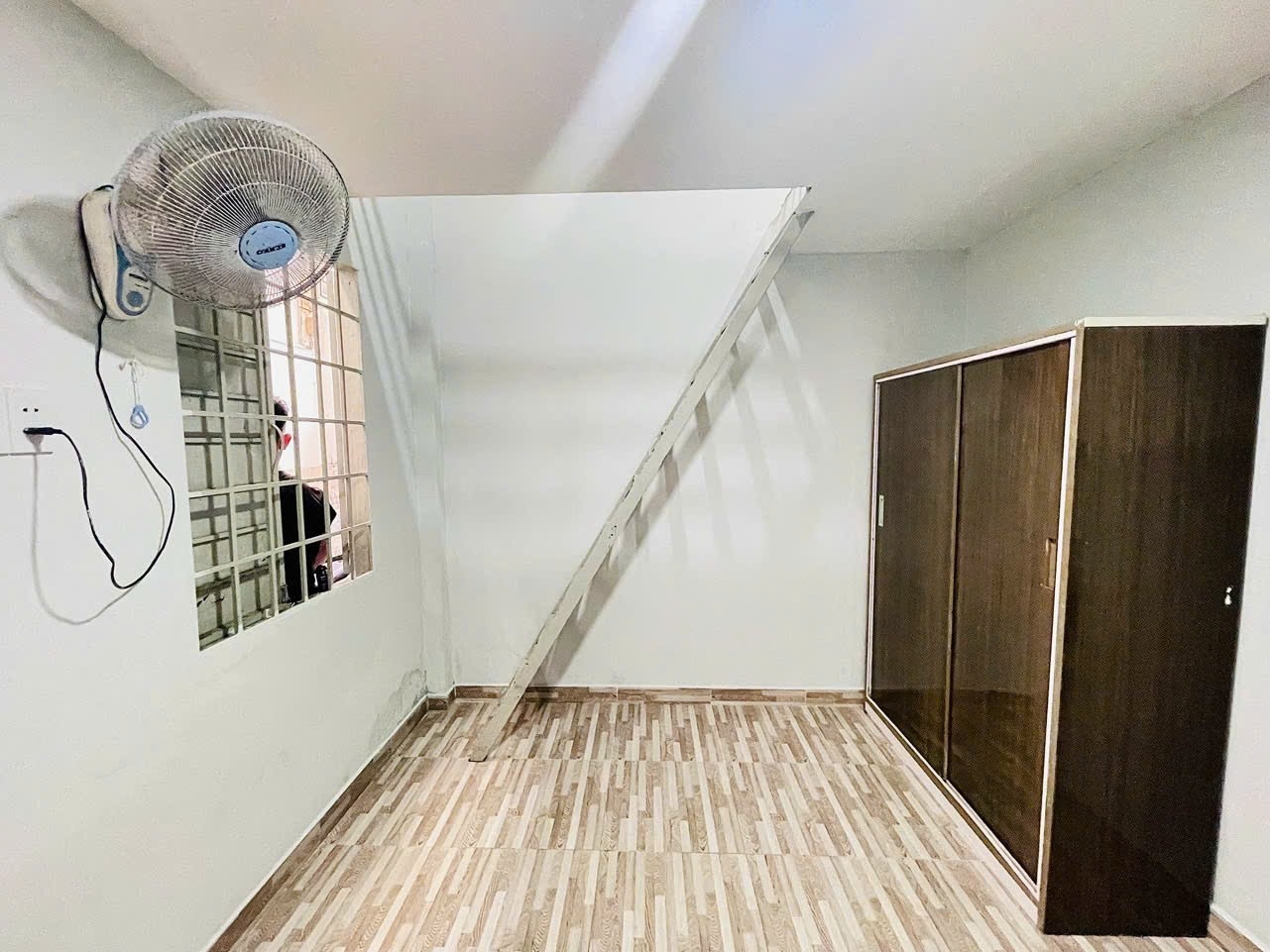 Phòng trọ Duplex 20m2 tại AC Home Phạm Văn Bạch - Tân Bình - Phòng khách