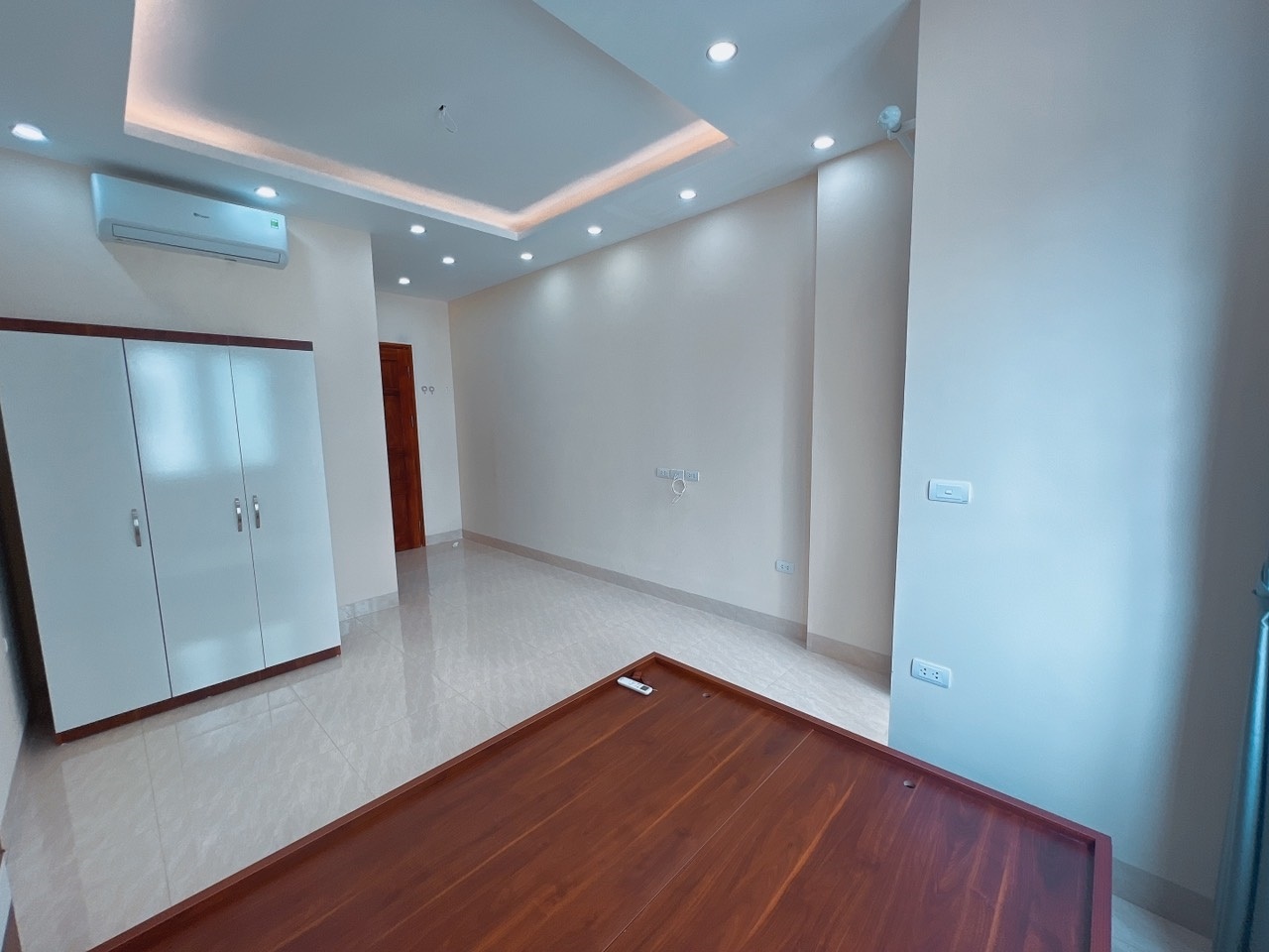 Phòng trọ QHOME Nguyễn Xiển - Thanh Xuân - Phòng (*)