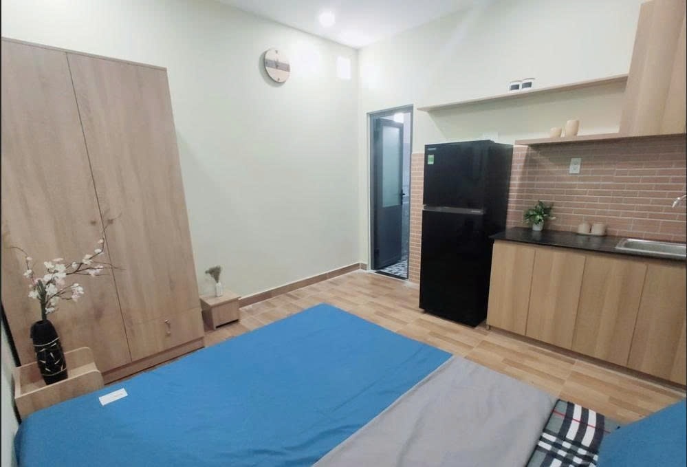 Phòng trọ PTC House Bình Lợi - Bình Thạnh - Phòng (*)