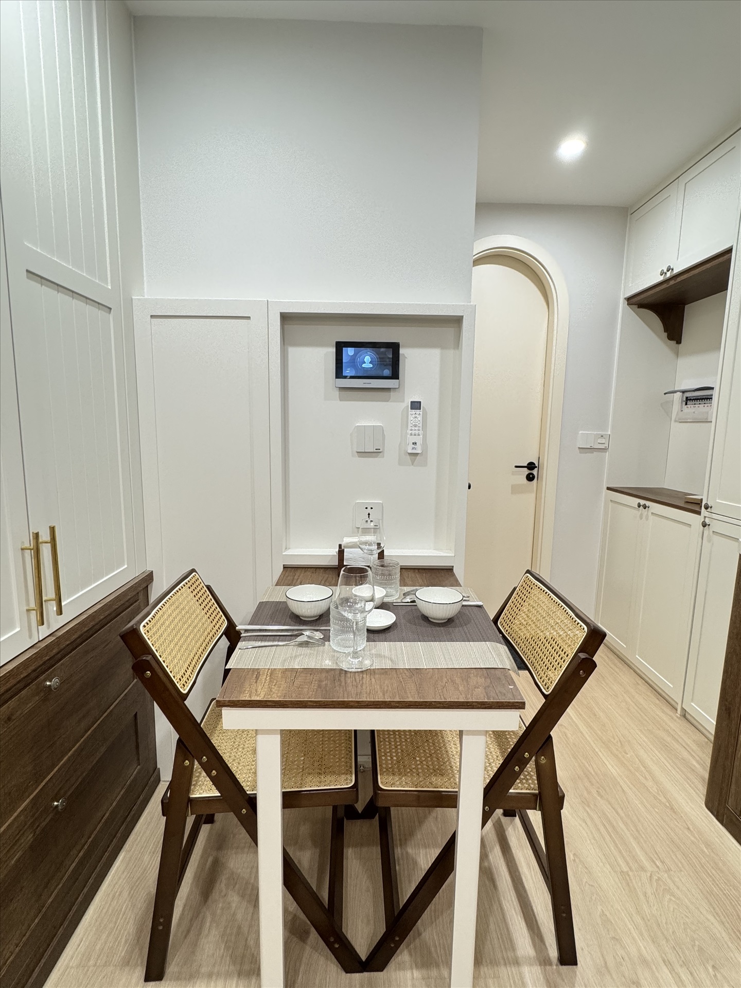 Phòng trọ Studio 30m2 tại HY Home 2 Lạc Long Quân - Tây Hồ - Phòng bếp