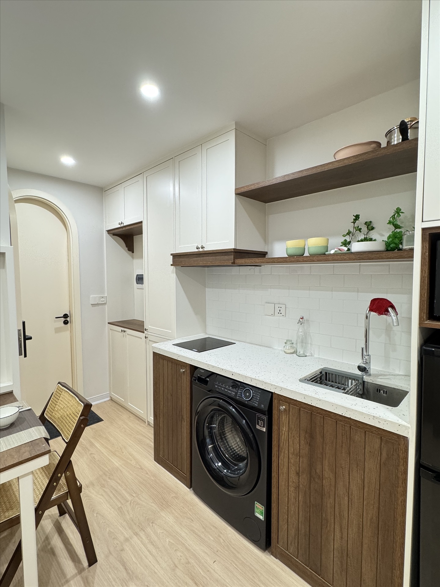 Phòng trọ Studio 30m2 tại HY Home 2 Lạc Long Quân - Tây Hồ - Phòng bếp