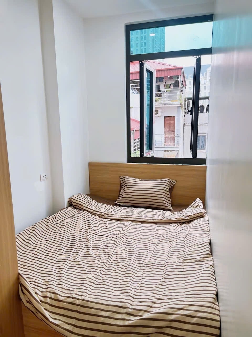 Phòng trọ 2 Phòng ngủ 35m2 tại DH Home 2 Mễ Trì Hạ - Nam Từ Liêm - Phòng ngủ