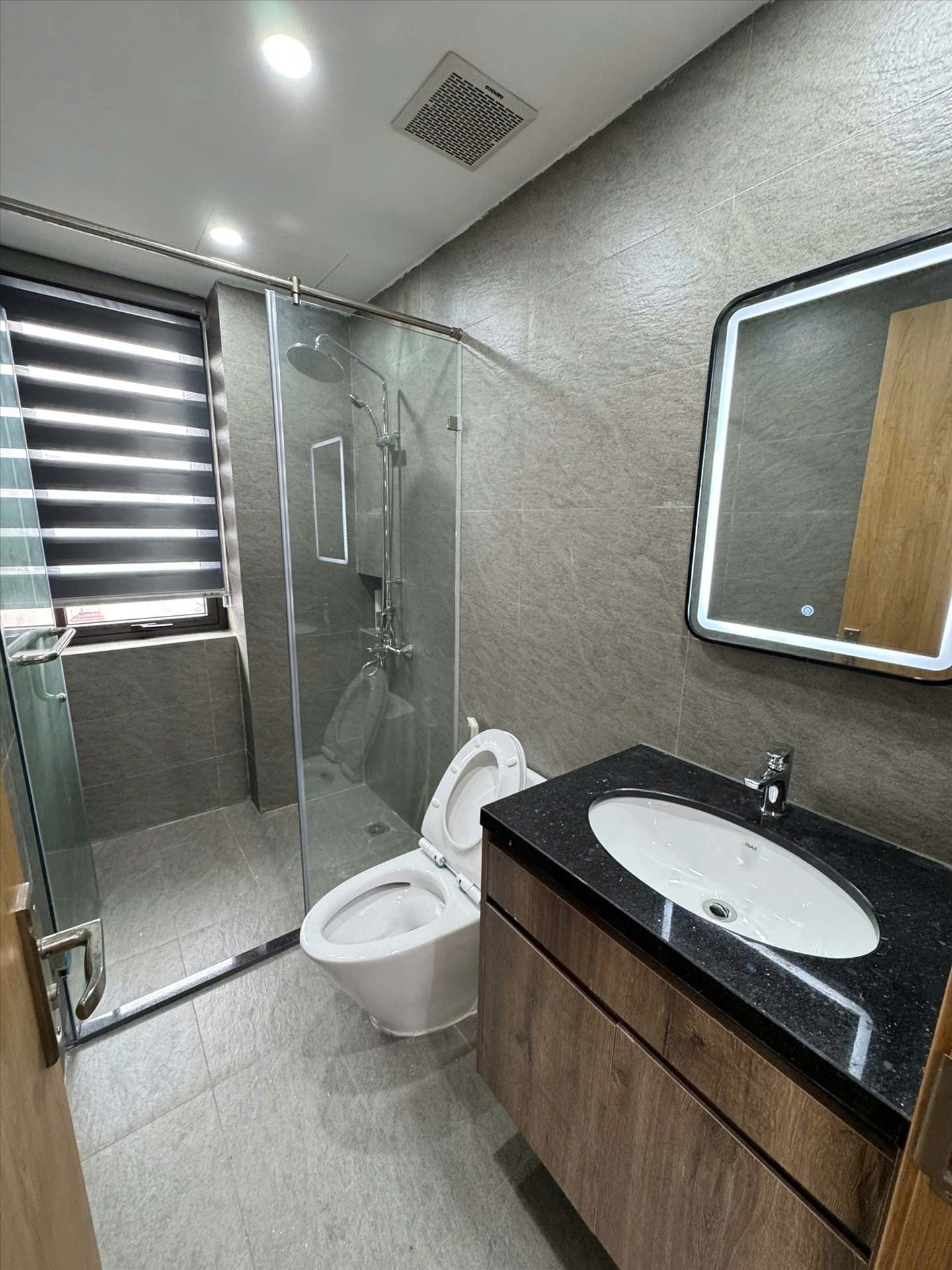 Phòng trọ 2 Phòng ngủ 40m2 tại HY Home An Dương Vương - Tây Hồ - Phòng tắm