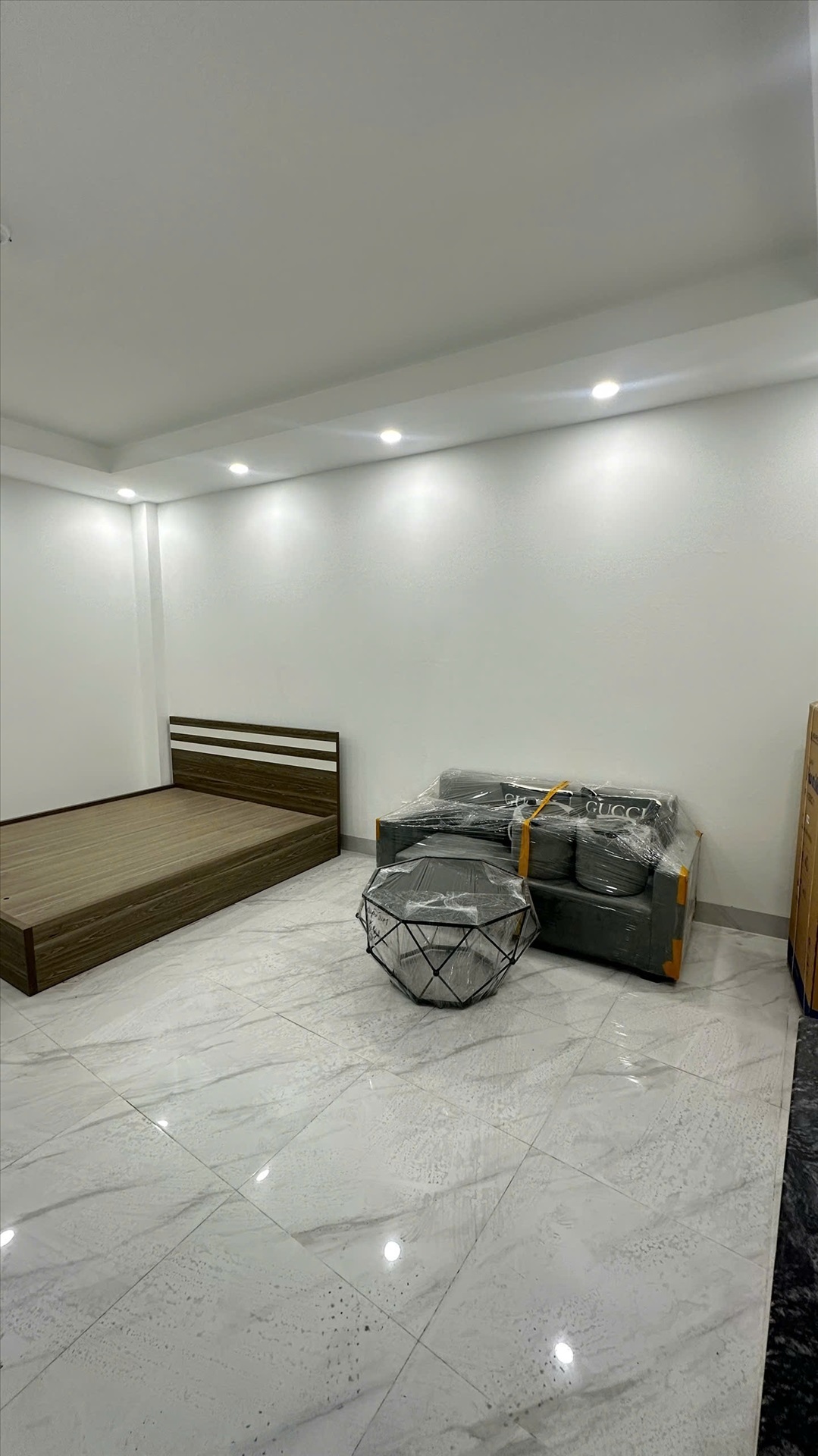 Phòng trọ TD Housing Trịnh Đình Cửu - Hoàng Mai - Phòng (*)