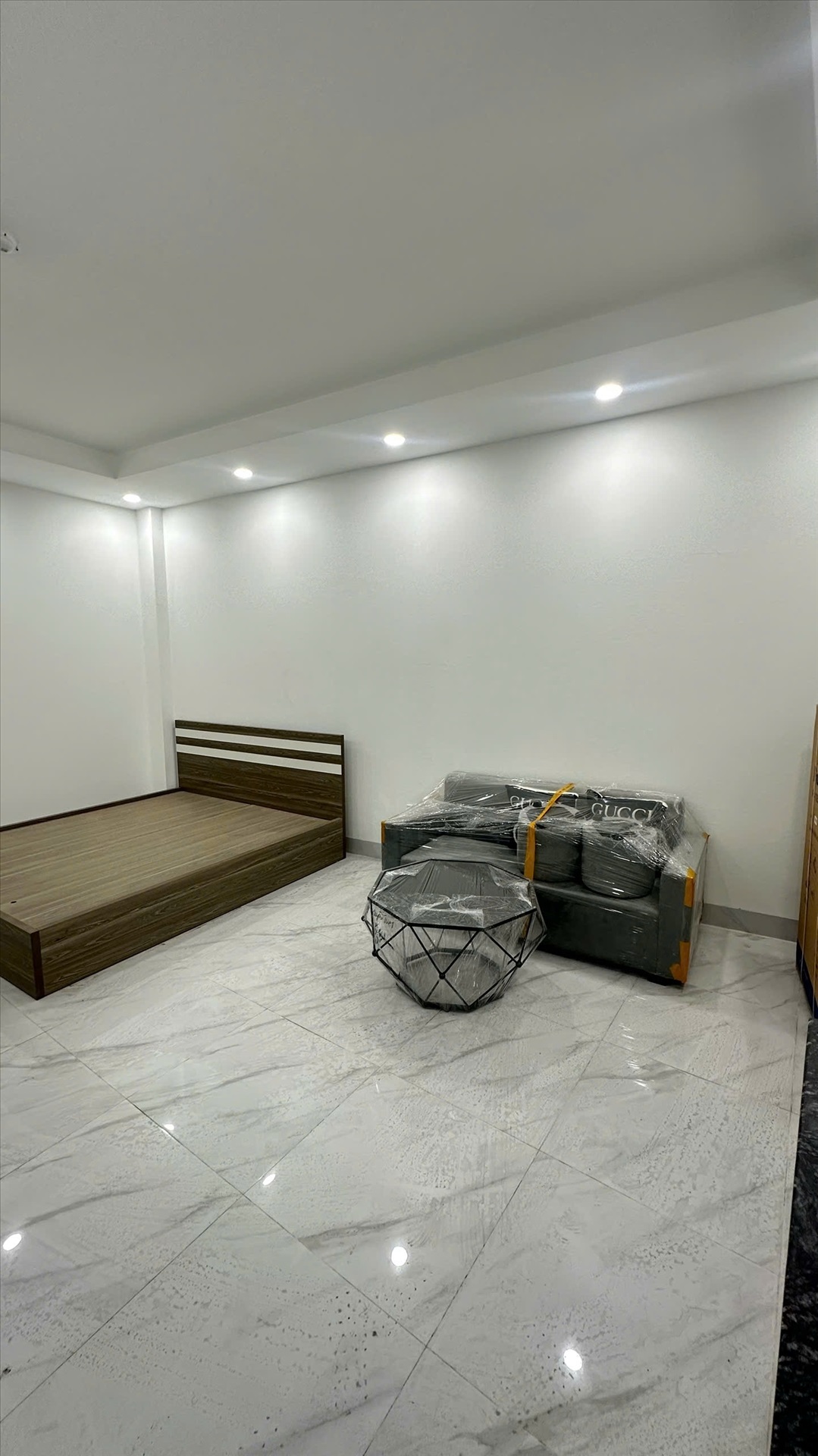 Phòng trọ Studio 27m2 tại TD Housing Trịnh Đình Cửu - Hoàng Mai - Phòng khách