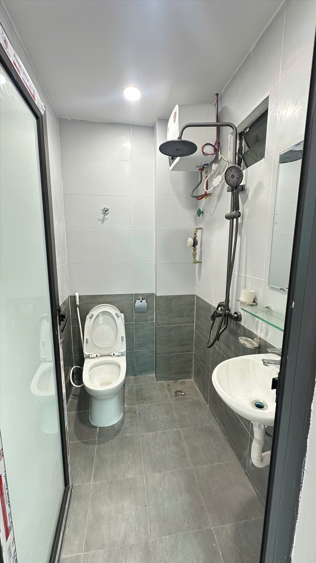 Phòng trọ Studio 30m2 tại TD Housing Trịnh Đình Cửu - Hoàng Mai - Phòng tắm