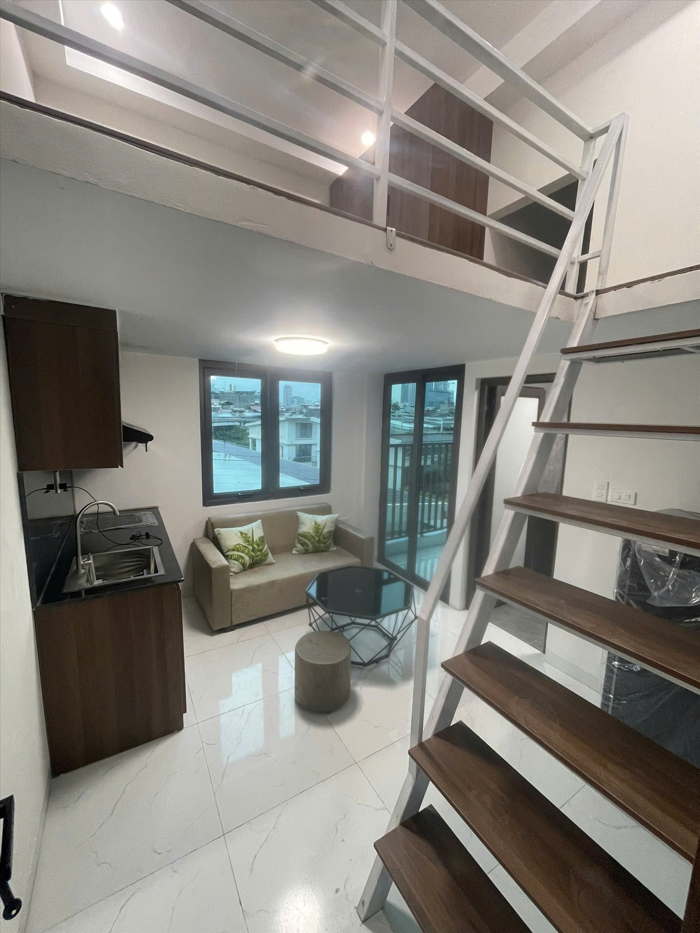 Phòng trọ Duplex 30m2 tại GENZ Home Hoàng Hoa Thám - Ba Đình - Phòng khách