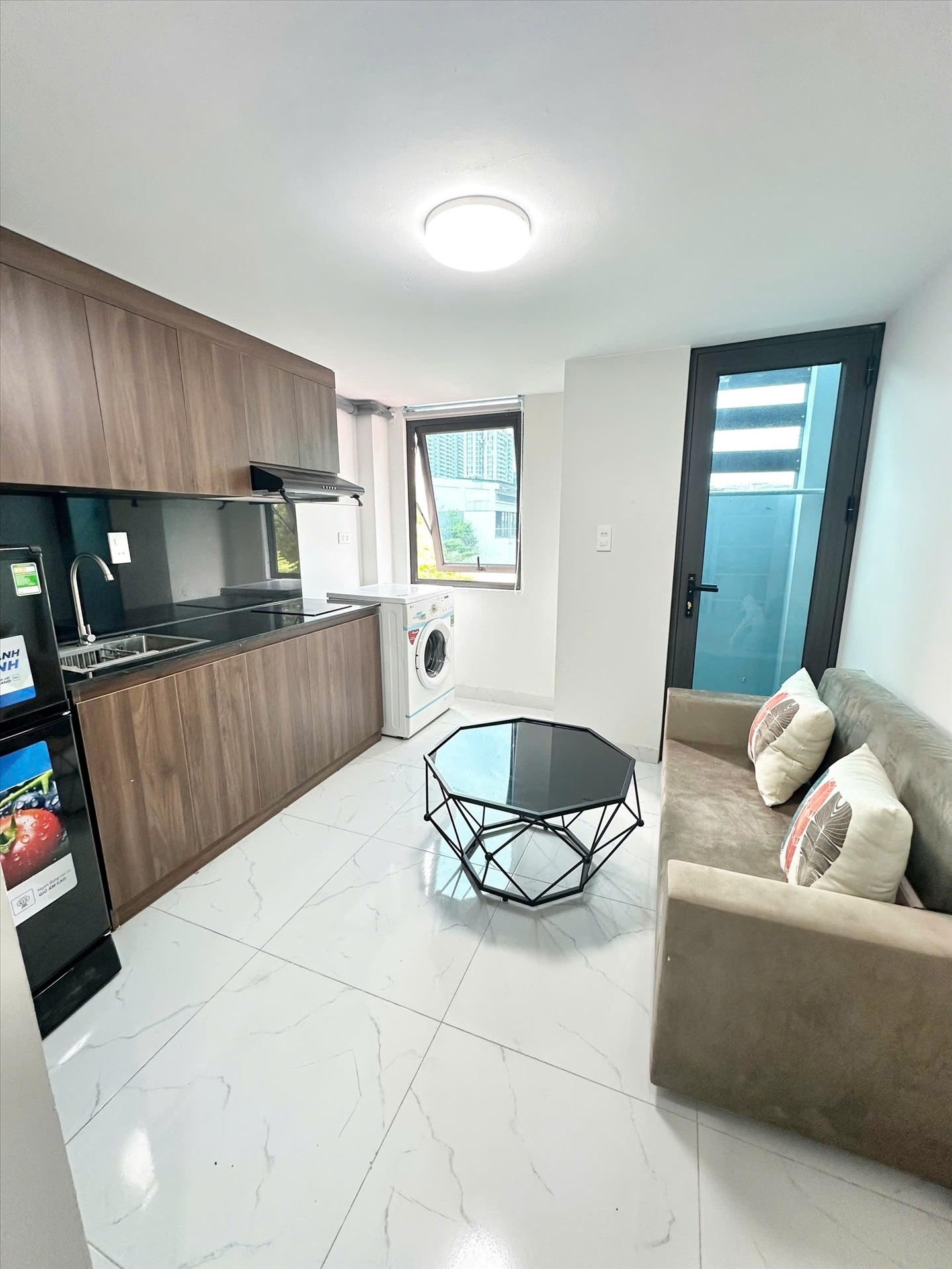 Phòng trọ Duplex 30m2 tại GENZ Home Hoàng Hoa Thám - Ba Đình - Phòng khách