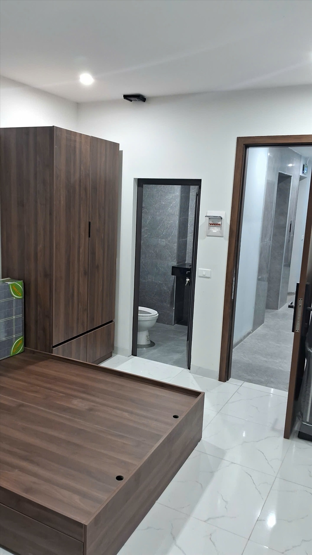 Phòng trọ Studio 20m2 tại GENZ Home Hoàng Hoa Thám - Ba Đình - Phòng ngủ