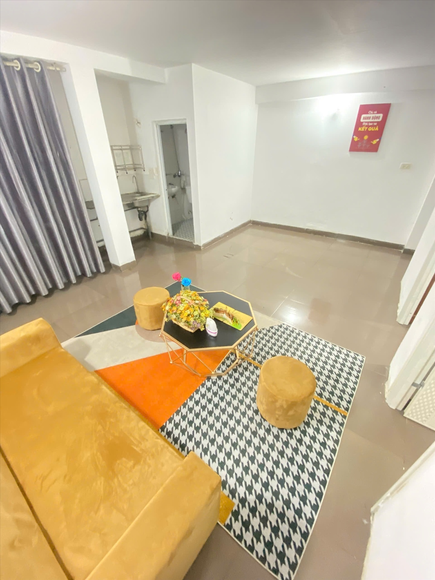 Phòng trọ 2 Phòng ngủ 40m2 tại DH House 4 Bùi Xương Trạch - Thanh Xuân - Phòng khách