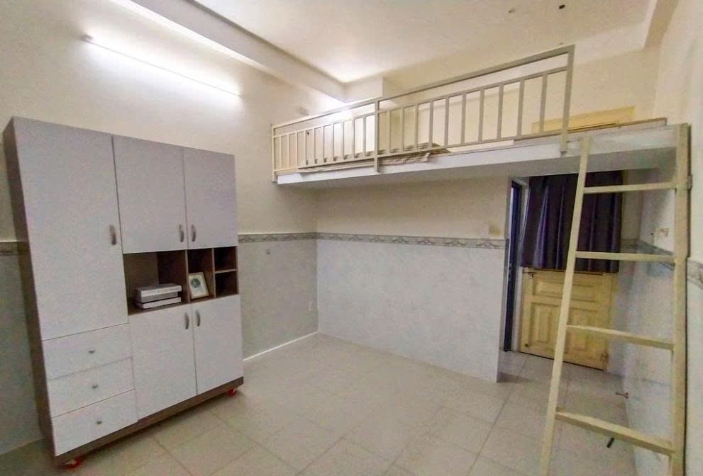 Phòng trọ PTC House Nhất Chi Mai 2 - Tân Bình - Phòng (*)