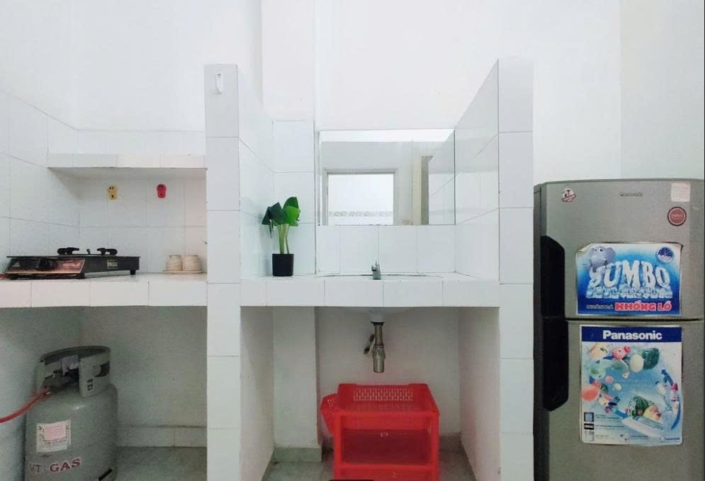 Phòng trọ 1 Phòng ngủ 25m2 tại PTC House Hoàng Việt - Tân Bình - Phòng bếp