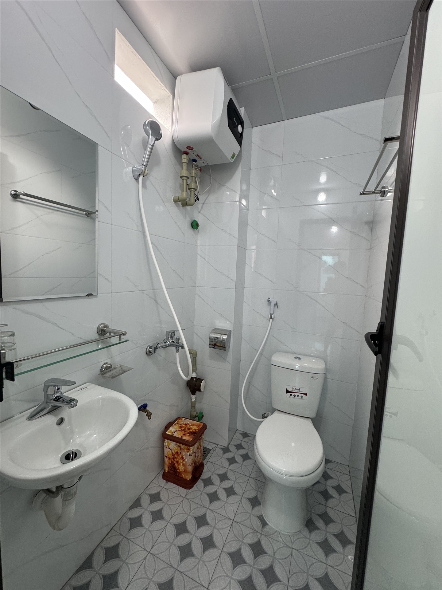 Phòng trọ Studio 25m2 tại TH Apartment Đại Mỗ - Nam Từ Liêm - Phòng tắm