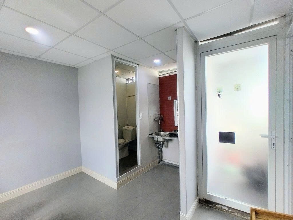 Phòng trọ 1 Phòng ngủ 30m2 tại PTC House Bàu Bàng - Tân Bình - Phòng tắm