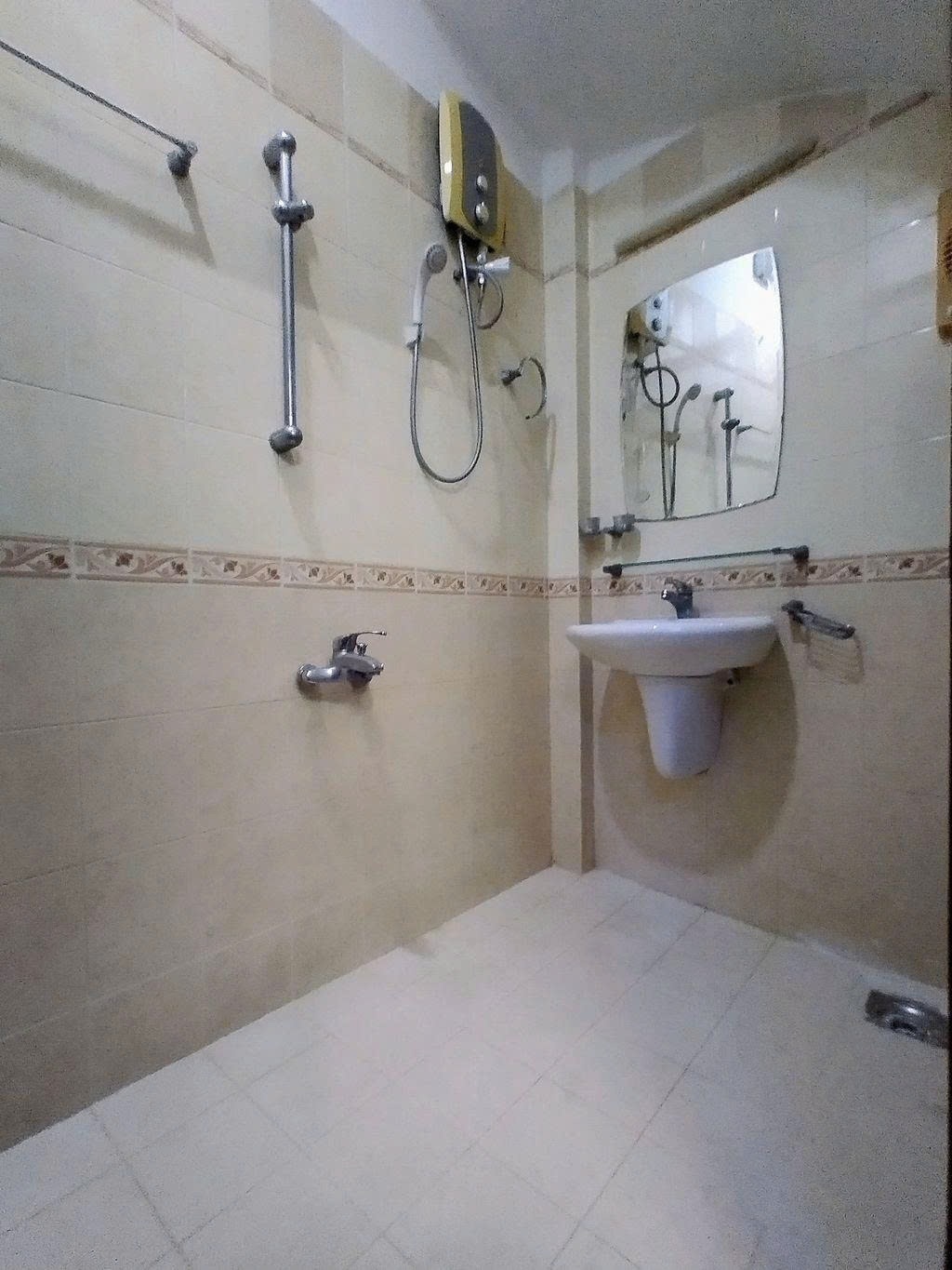 Phòng trọ Studio 18m2 tại PTC House 1 Huỳnh Văn Bánh - Phú Nhuận - Phòng tắm