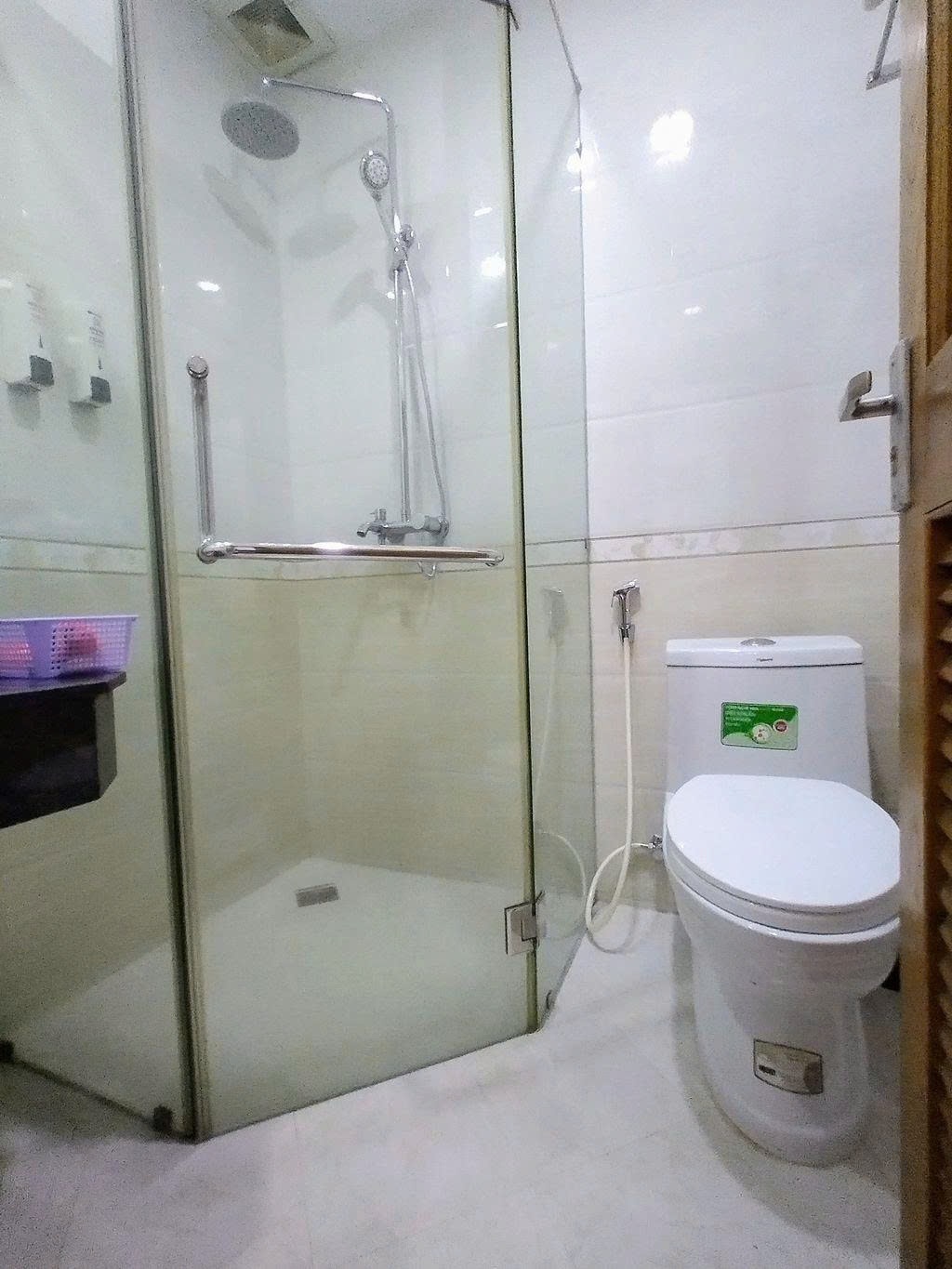 Phòng trọ Studio 25m2 tại PTC House 1 Đường số 43 - Thủ Đức  - Phòng tắm