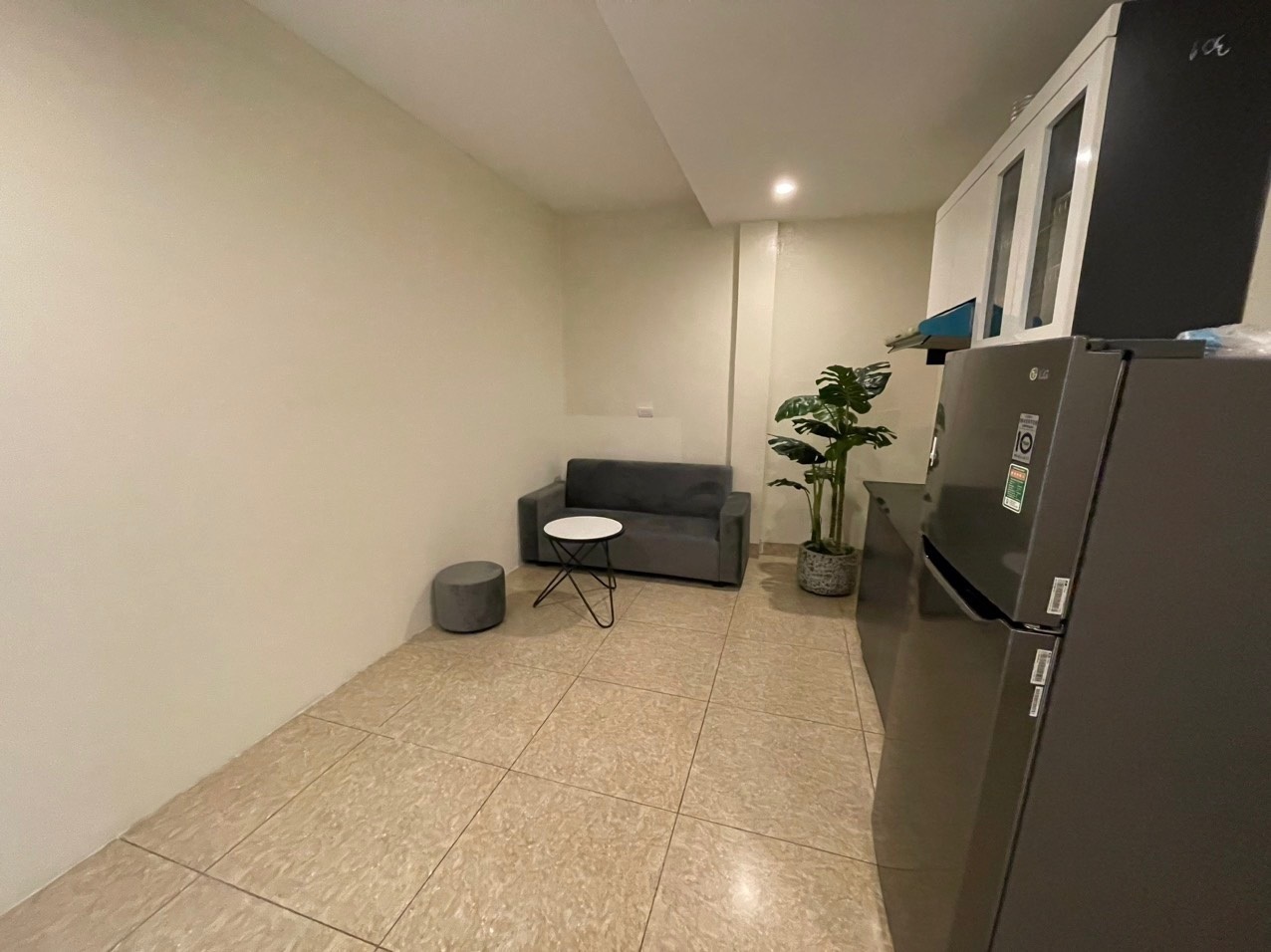 Phòng trọ 1 Phòng ngủ 35m2 tại Sunny  Apartment Hồng Hà - Hoàn Kiếm - Phòng khách