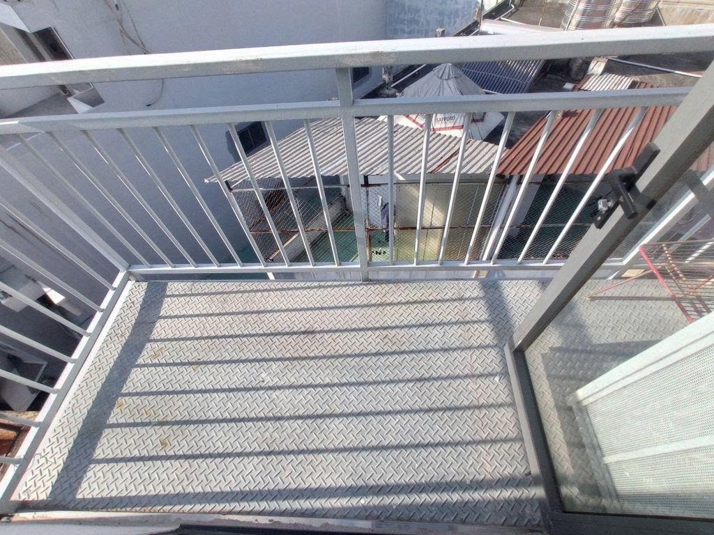 Phòng trọ Studio 20m2 tại PTC House Nguyễn Thái Bình - Tân Bình - Ban công