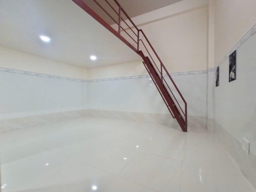 Phòng trọ Duplex 22m2 tại PTC House 2 Bùi Đình Túy - Bình Thạnh - Phòng khách