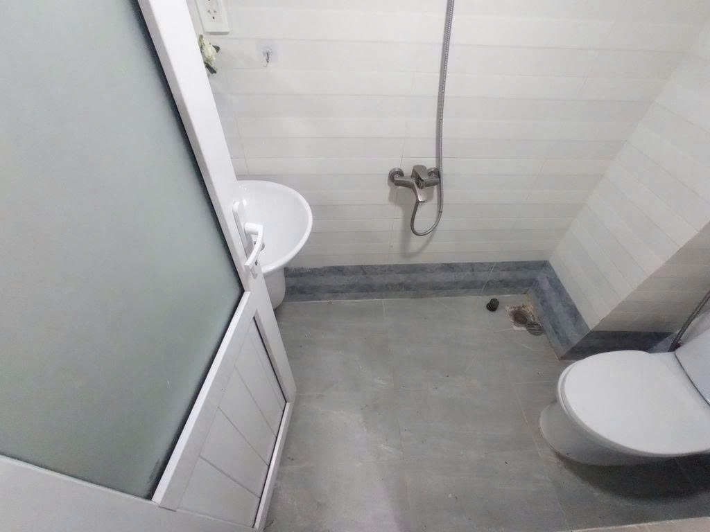 Phòng trọ Duplex 22m2 tại PTC House 2 Bùi Đình Túy - Bình Thạnh - Phòng tắm