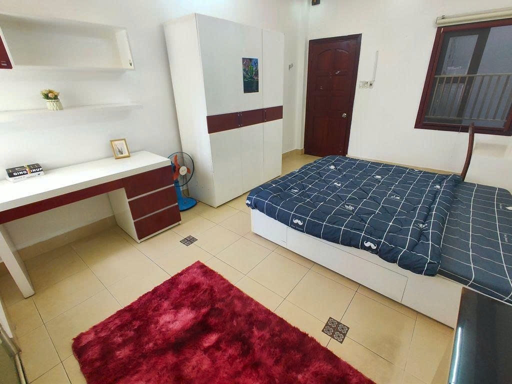 Phòng trọ Studio 25m2 tại PTC House Vũ Tùng - Bình Thạnh - Góc làm việc