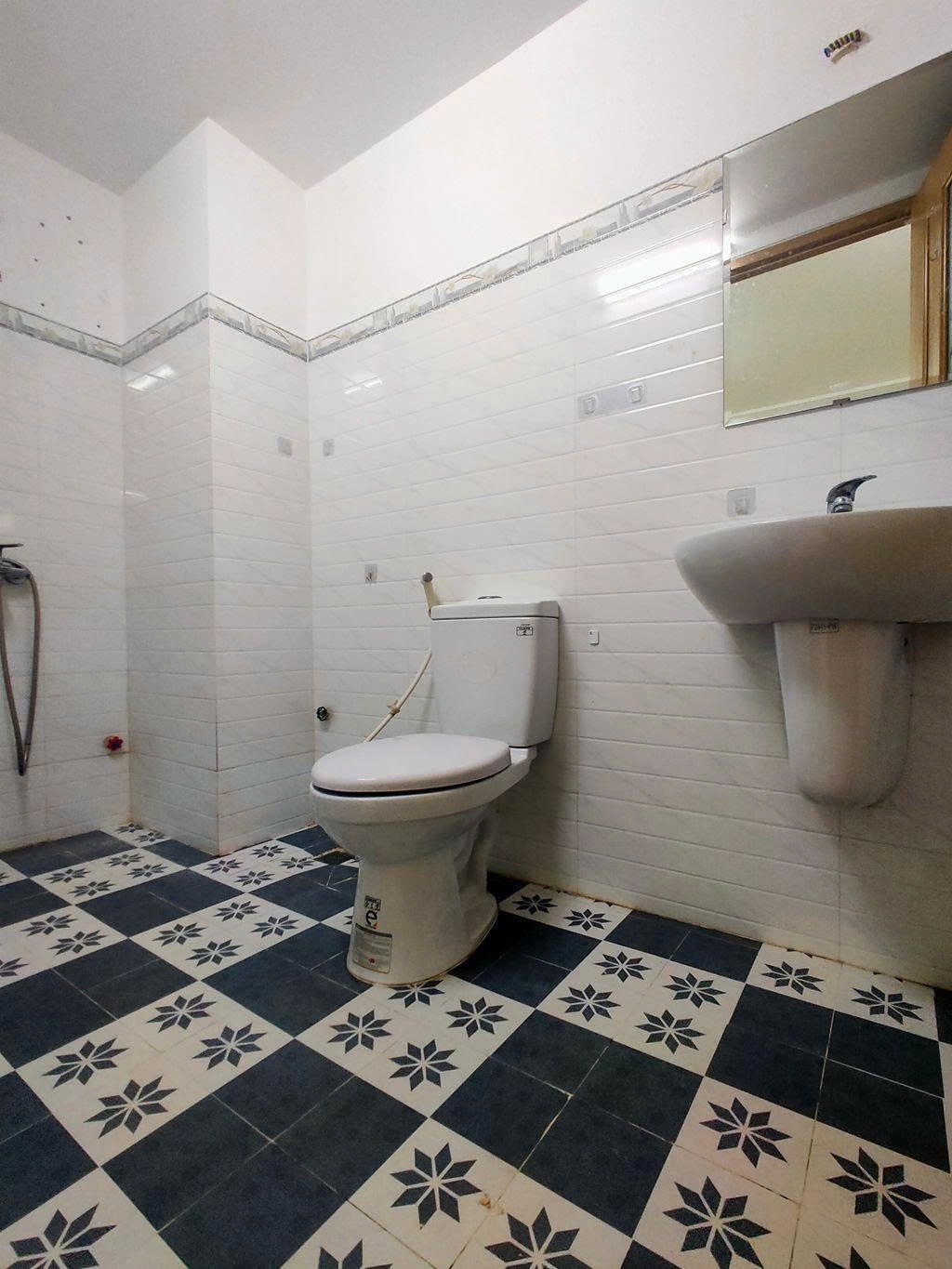 Phòng trọ Studio 20m2 tại PTC House 2 Nơ Trang Long - Bình Thạnh - Phòng tắm