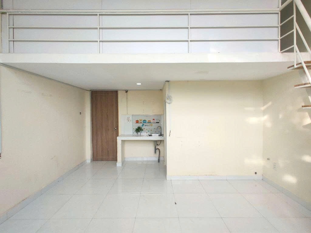 Phòng trọ Duplex 30m2 tại PTC House 3 Nơ Trang Long - Bình Thạnh - Phòng khách