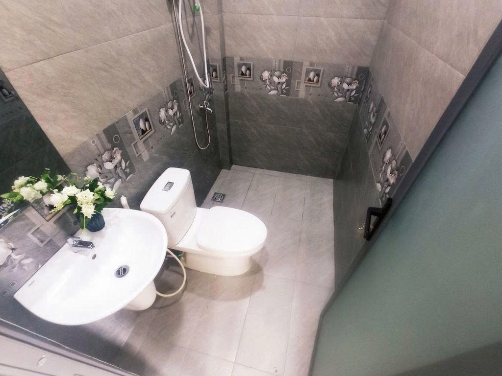 Phòng trọ Studio 20m2 tại PTC House Bình Quới - Bình Thạnh - Phòng tắm