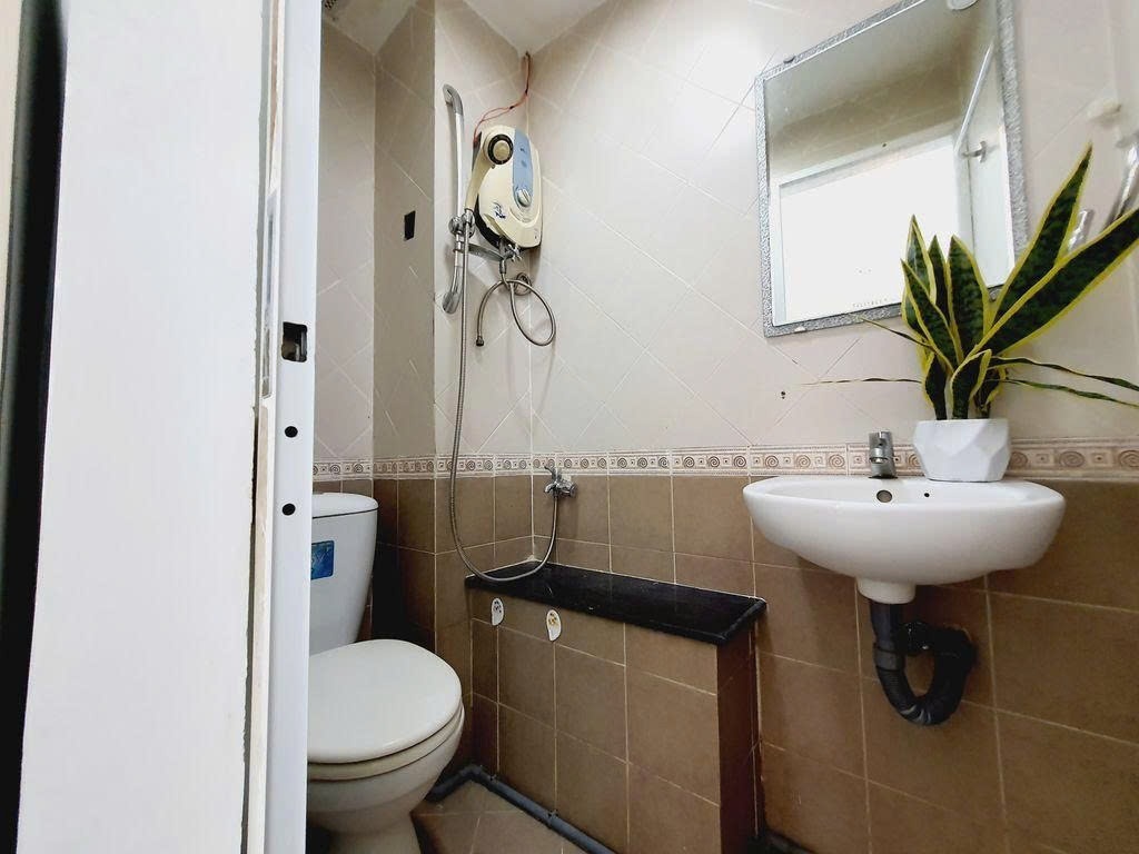 Phòng trọ Studio 25m2 tại PTC House Lê Văn Sỹ - Phú Nhuận - Phòng tắm