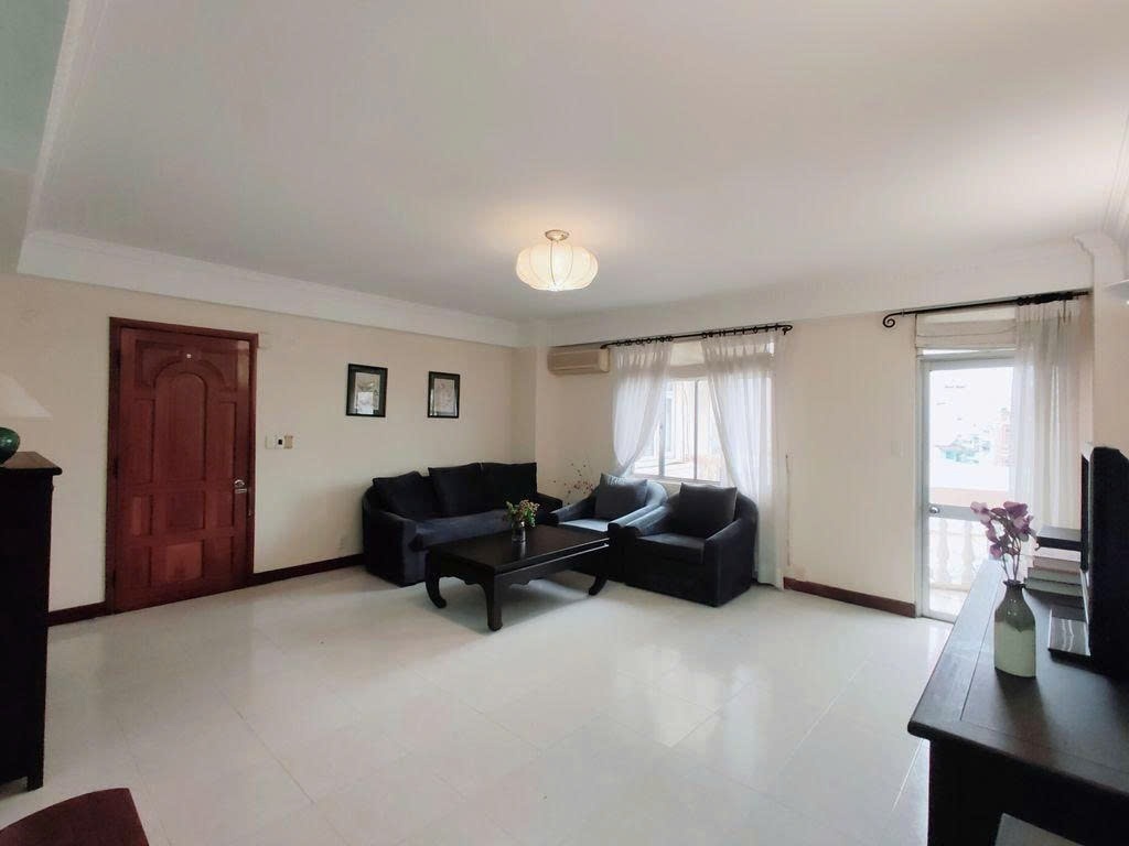 Phòng trọ 1 Phòng ngủ 55m2 tại PTC House 4 Huỳnh Văn Bánh - Phú Nhuận - Phòng khách