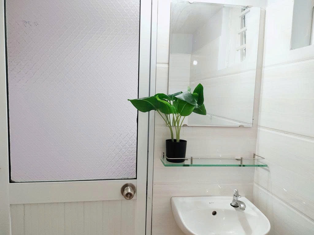 Phòng trọ Duplex 20m2 tại PTC House 4 Nguyễn Văn Đậu - Bình Thạnh - Phòng tắm