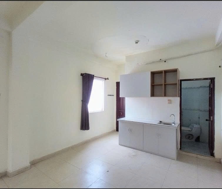 Phòng trọ 1 Phòng ngủ 25m2 tại PTC House Cộng Hoà 2 - Tân Bình - Phòng khách