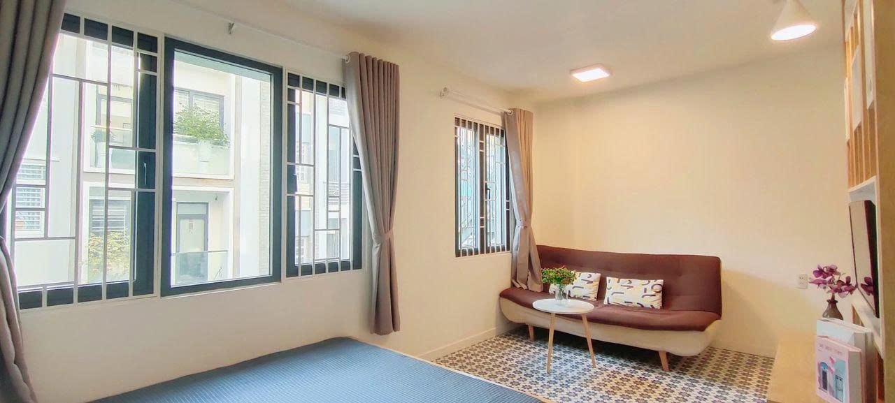 Phòng trọ Studio 30m2 tại PTC House Hồ Văn Huê - Phú Nhuận - Phòng khách