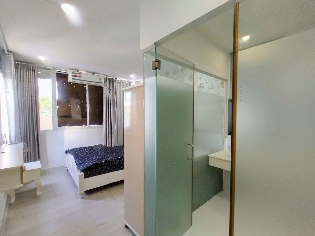 Phòng trọ Studio 20m2 tại PTC House 1 Trần Hưng Đạo - Quận 1 - Phòng tắm