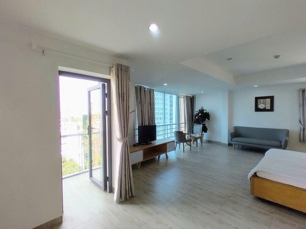 Phòng trọ Studio 30m2 tại PTC House Trần Hưng Đạo - Quận 1 - Phòng khách