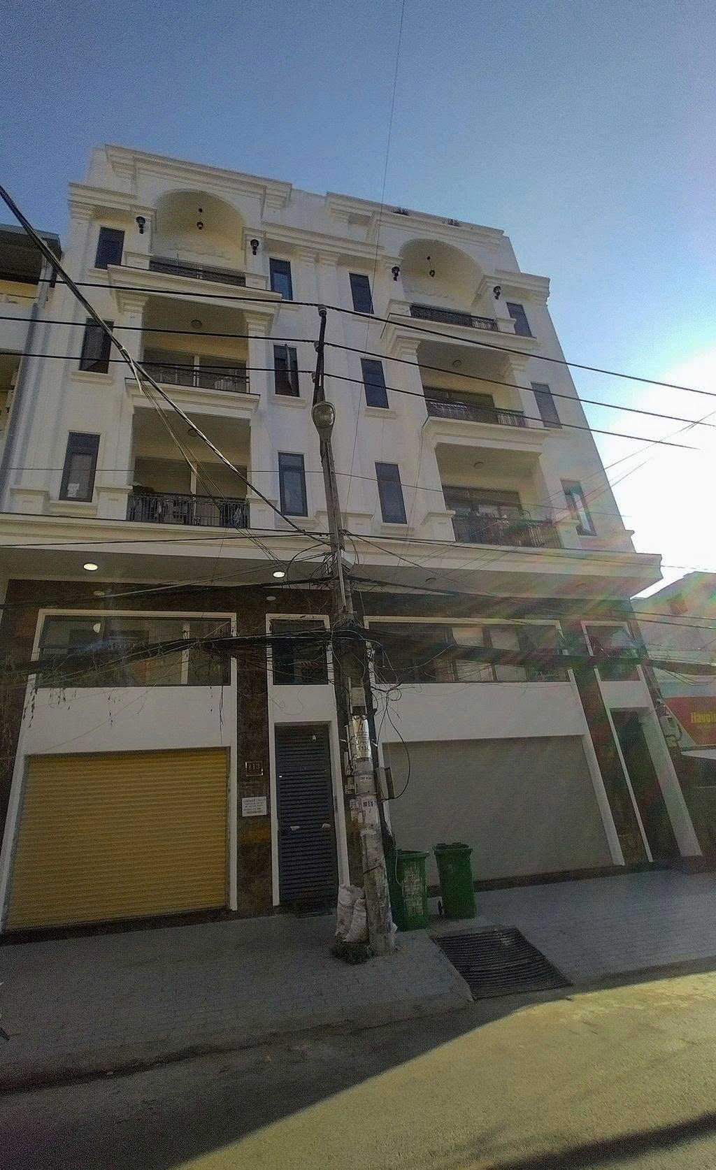 Phòng trọ PTC House Phan Huy Thực - Quận 7 - Toàn cảnh tòa nhà (*)