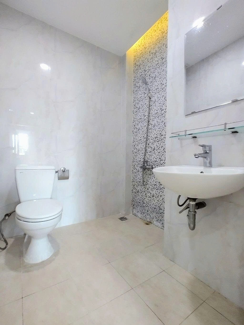 Phòng trọ Studio 20m2 tại PTC House Phan Huy Thực - Quận 7 - Phòng tắm