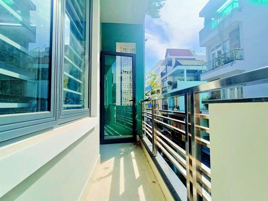 Phòng trọ Studio 25m2 tại PTC House 2 Nguyễn Văn Công - Gò Vấp - Ban công