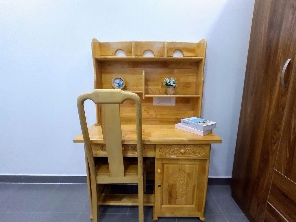 Phòng trọ Studio 10m2 tại PTC House 1 Đường số 9 - Quận 7 - Góc làm việc