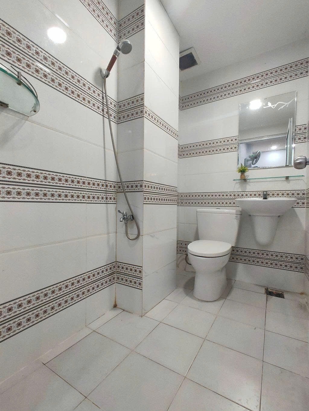 Phòng trọ Studio 22m2 tại PTC House Võ Duy Ninh - Bình Thạnh - Phòng tắm