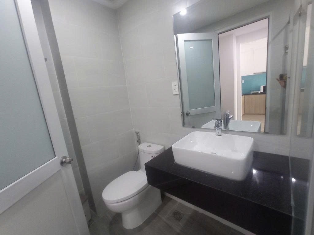 Phòng trọ Studio 15m2 tại PTC House Hưng Gia 5 - Quận 7 - Phòng tắm