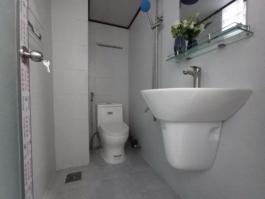 Phòng trọ Studio 20m2 tại PTC House Chánh Hưng - Quận 8 - Phòng tắm