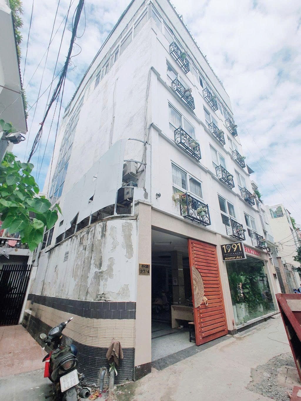 Phòng trọ PTC House Đinh Công Tráng - Quận 1 - Toàn cảnh tòa nhà (*)