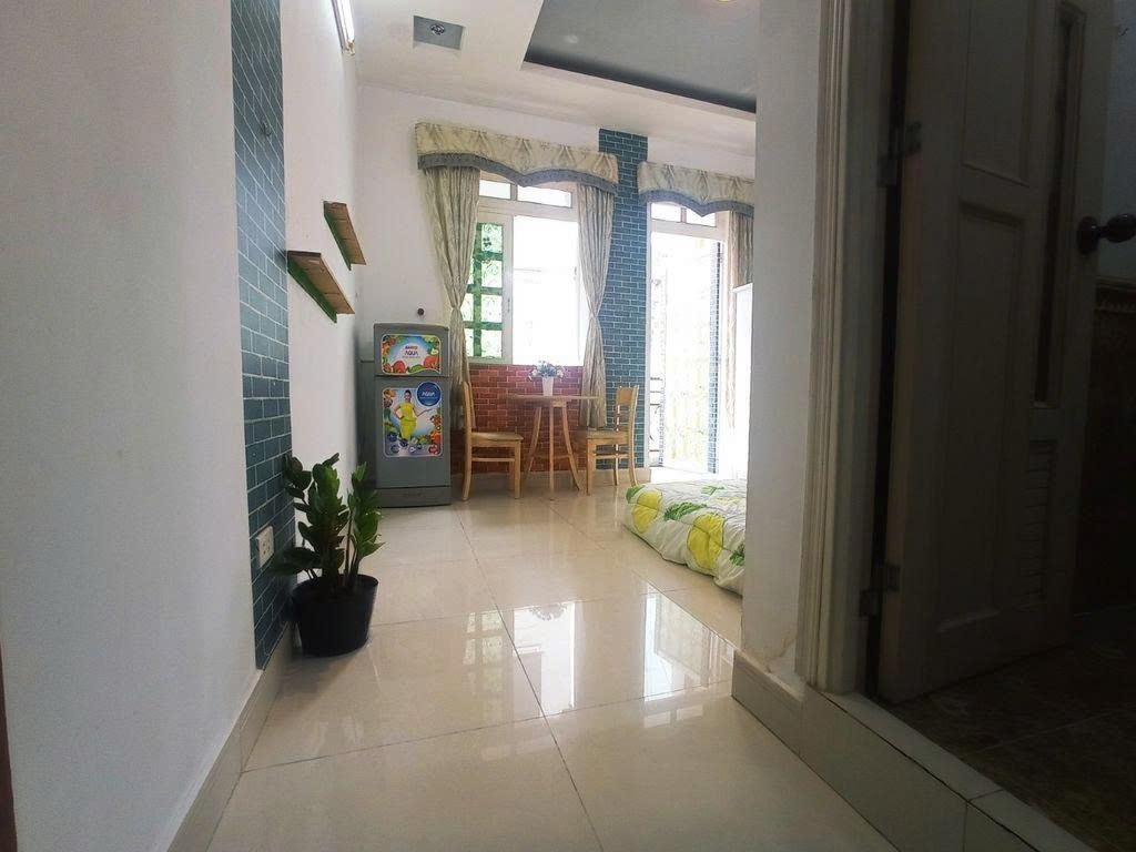 Phòng trọ Studio 22m2 tại PTC House Tố Hiến Thành - Quận 10 - Phòng khách