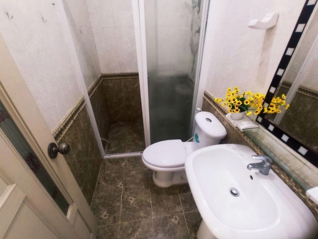 Phòng trọ Studio 22m2 tại PTC House Tố Hiến Thành - Quận 10 - Phòng tắm