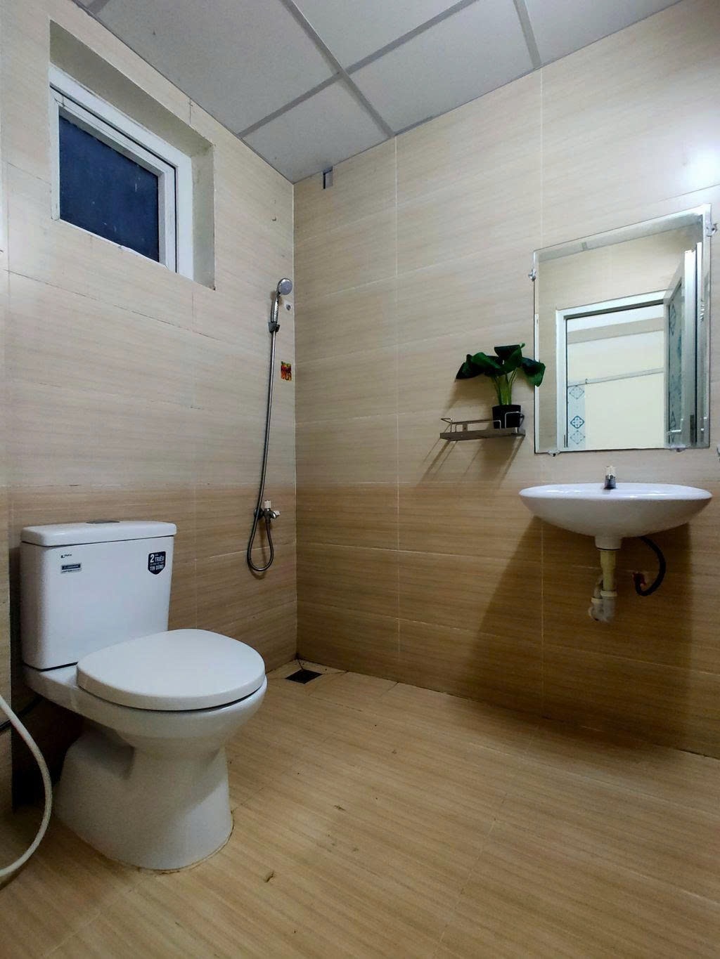 Phòng trọ Studio 30m2 tại PTC House Đông Hưng Thuận 10B - Quận 12 - Phòng tắm