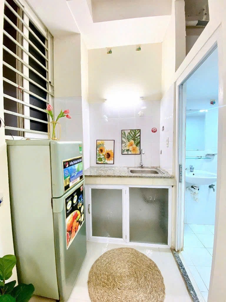 Phòng trọ Studio 20m2 tại Roomy Home Cộng Hòa - Tân Bình - Phòng bếp